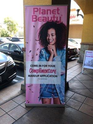 Complimentary makeup application days at Planet Beauty Studio City!