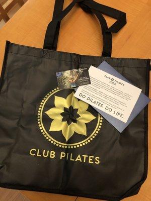 Welcome Gift: A tote, a note from the owner and a discount on merchandise!