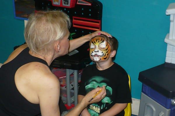 Summer Fun with face painting!