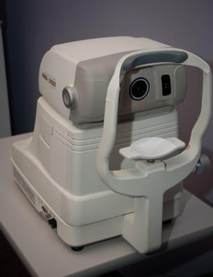 Tired of the question, "Which one is better, 1 or 2?". Our Auto-Refractor uses a computer to automatically measure your prescription.