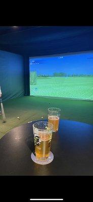 Indoor golf on an easy course