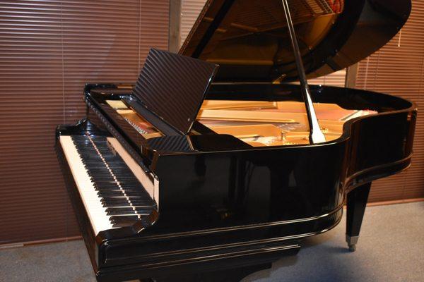 Mason & Hamlin Baby Grand Piano, Model AA