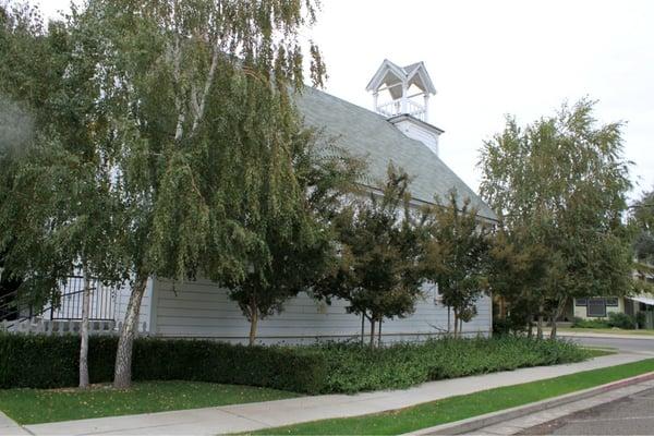 Side view of the church/performing facility.