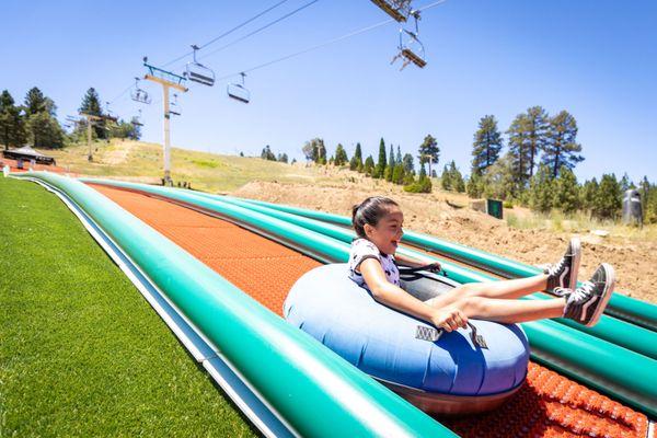 Summer tubing fun at Grizzle Ridge Tube Park!