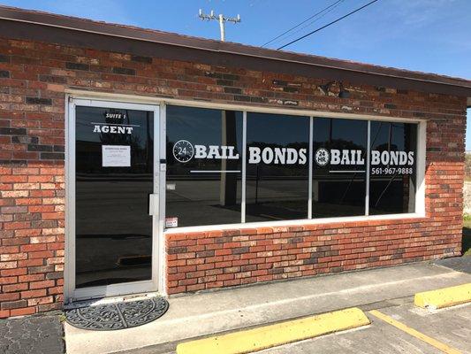 Barbies Bail Bonds Office in West Palm Beach beside the Palm Beach County jail.