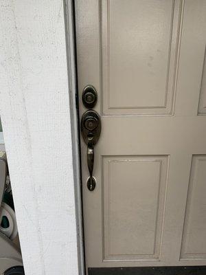 Westlock handle set installation