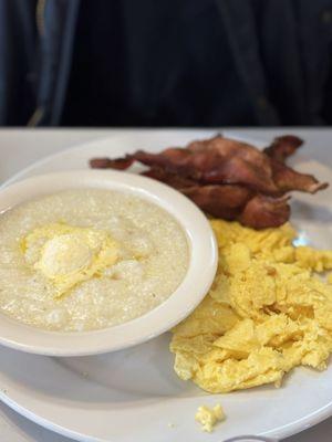 Grits eggs bacon