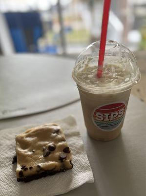 Cookie dough brownie & Frozen latte