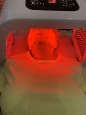 Face mask with led light treatment