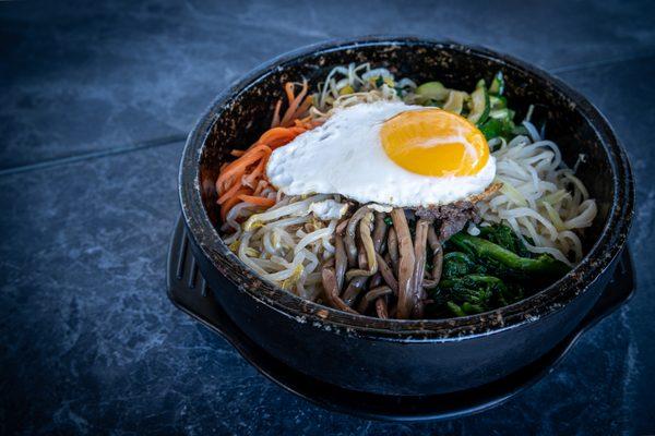 Stone Rice Bowel with Vegetables 
(Bibimbap)