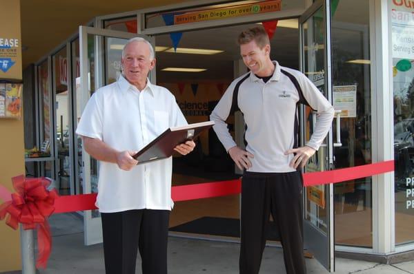 San Diego Mayor Jerry Sanders declares official Science Fitness Day in San Diego at our  Point Loma Grand Opening!