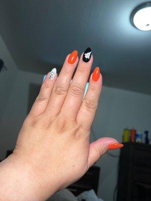 Loovvveeee my Halloween nails!