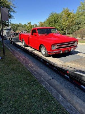 Loading on transport trailer