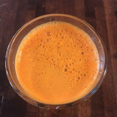 The fresh carrot juice here is super-duper good! It's WAY better than carrot juice from any place that specializes in juice or drinks!