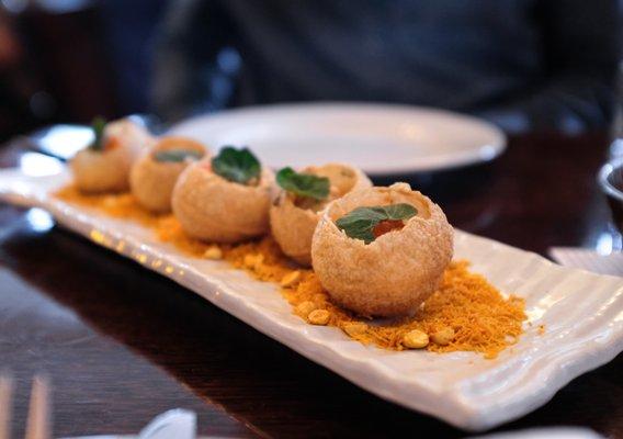 Dungeness Crab Poori