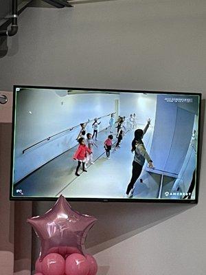 Every Moms and Dads can watch their kids from the lobby!