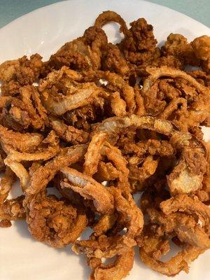 Clam basket with onion rings. Dirty oil, overcooked food and not one "belly".