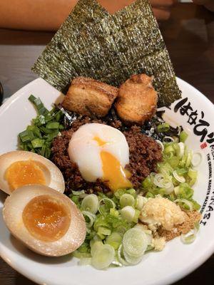 deluxe nagoya mazesoba