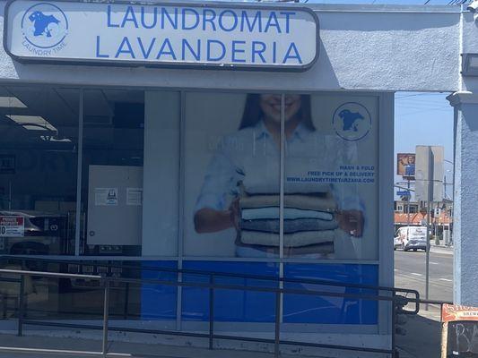 Laundry Time Tarzana