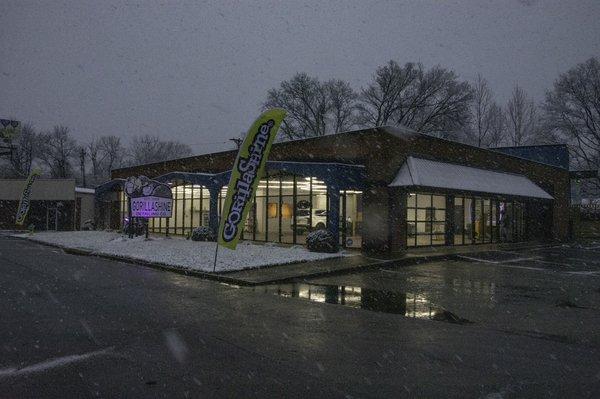 Rain, Shine and even Snow...GorillaShine's open for biz!