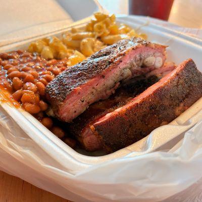 I'm not playing with you, baby I think you should give it a go  Spare Ribs Combo w/ Mac & Cheese and Baked Beans from #MikeHenrysBarbecueCo