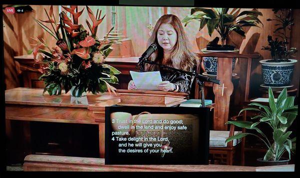 Online Sunday Service with scripture reading