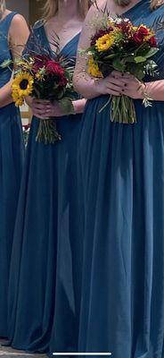 Bridesmaids bouquets