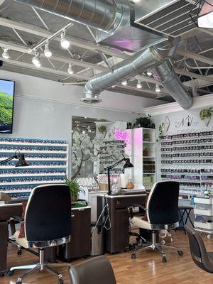 Nail Bar Area