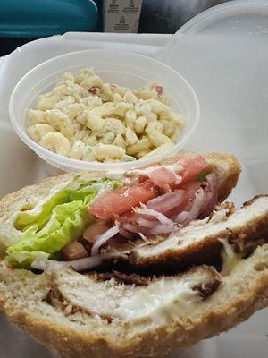 Chicken cutlet and macaroni salad