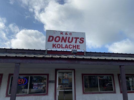 K & C Donuts