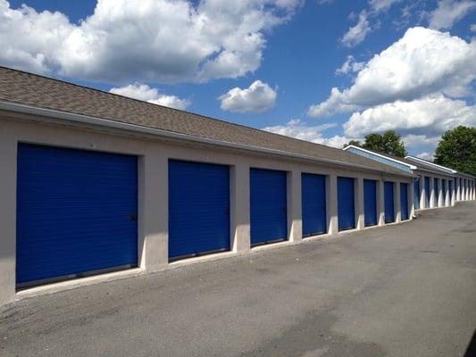 storage unit and self storage Brodheadsville. PA 18322