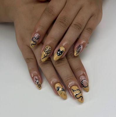 Builder Gel Manicure with Level 4 Art