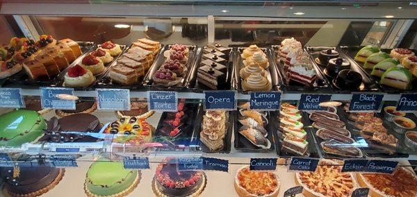 Emili's Pastry & Cafe