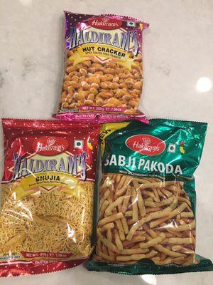 Nuts had a nice spice and crunch. The small noodle was like eating spiced potato chip crumbs. Big noodles were dry. Hot Nuts win again!