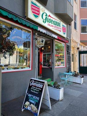 Giovanni Italian Specialties