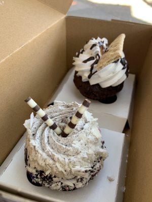 Oreo cupcake and s'mores cupcake!