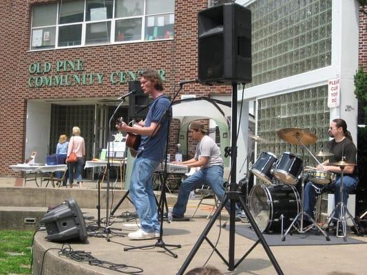 Outdoor amphitheatre great for live music