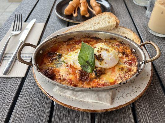 Eggs and purgatory so good I highly highly recommend this.