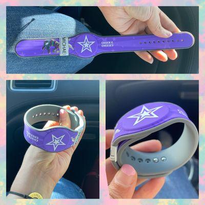 Wrist band for tokens & tickets, comes in Purple, Red & Green