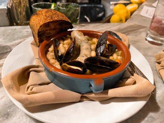 House-Trout/Scallop Sausage- White Beans, Tarragon Pesto, Mussels, Baguette