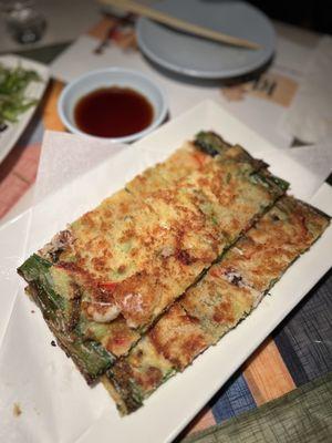 Seafood Pancake with dipping sauce