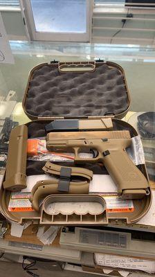 Lucky !! Just in this morning GLOCK 19x #glock19x #new #19 #glock