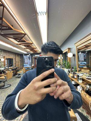 Best combover haircut I've gotten. Very professional. Barbers listen to the client