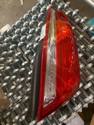 2014 - Jaguar - XJR - Tail Light