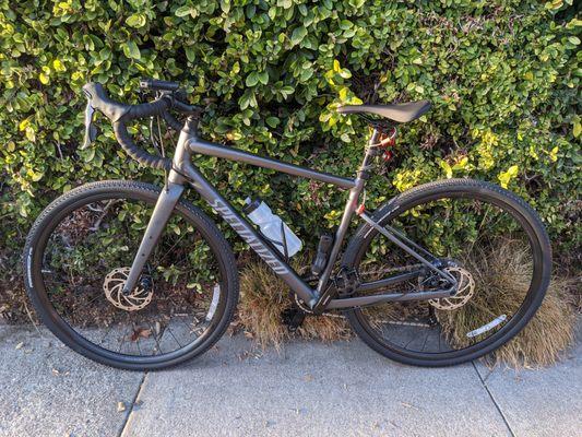 Specialized Diverge gravel bike.