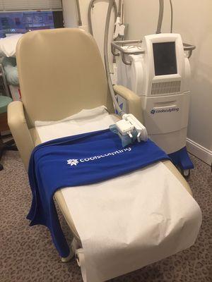 CoolSculpting machine for non-invasive permanent fat removal