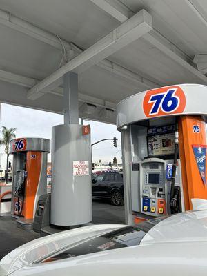 Unocal 76 Circle K Gas Station