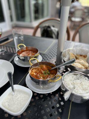 Dal makhani, Raita, lam Tikki Masala, naan