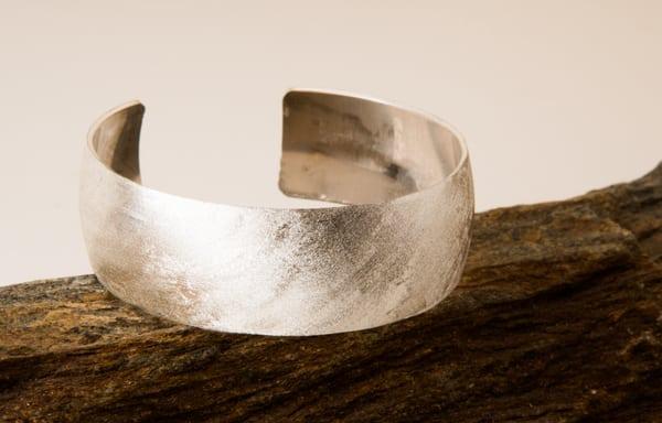 Simple sterling silver jewelry made here. Unique designs, great prices, and unmatched value.