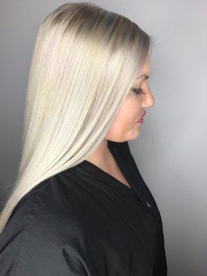 #blondehaircolorsalon